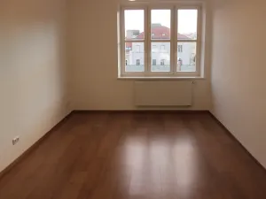 Pronájem bytu 2+1, Praha - Vinohrady, Budečská, 83 m2