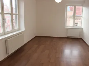 Pronájem bytu 2+1, Praha - Vinohrady, Budečská, 83 m2