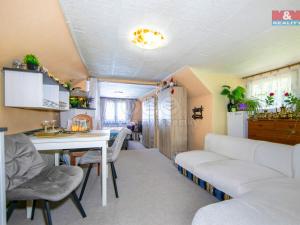 Prodej rodinného domu, Roztoky, 148 m2