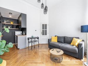 Pronájem bytu 2+kk, Praha - Nové Město, Truhlářská, 33 m2