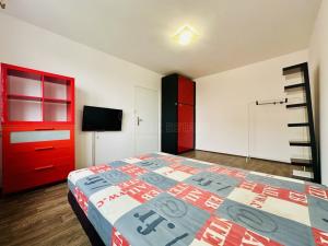 Pronájem bytu 2+kk, Plzeň, Heyrovského, 38 m2