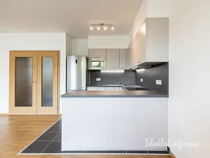 Pronájem bytu 3+kk, Praha - Vysočany, Ocelářská, 82 m2