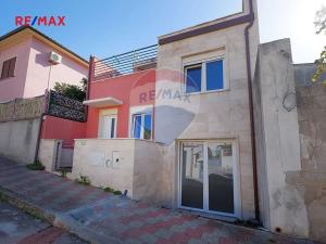 Prodej rodinného domu, Sestu, Itálie, 120 m2