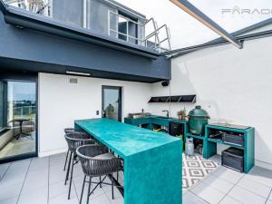 Prodej bytu 4+kk, Praha - Modřany, Československého exilu, 136 m2