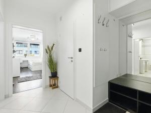 Prodej bytu 2+kk, Praha - Dolní Měcholupy, Honzíkova, 57 m2