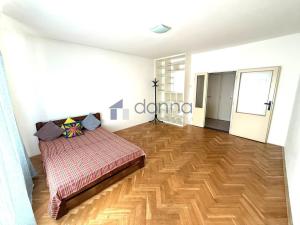 Pronájem bytu 1+1, Praha, Přechodní, 41 m2