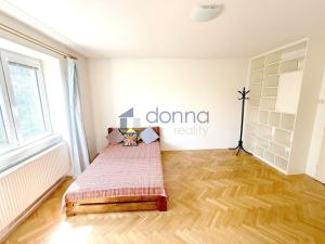 Pronájem bytu 1+1, Praha, Přechodní, 41 m2