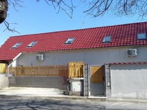 Prodej bytu 3+1, Byšice, B. Němcové, 118 m2