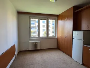 Pronájem bytu 1+1, Nové Strašecí, Křivoklátská, 37 m2