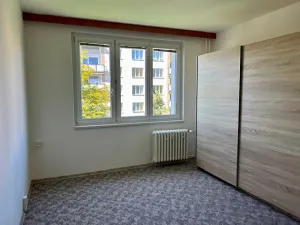 Pronájem bytu 1+1, Nové Strašecí, Křivoklátská, 37 m2