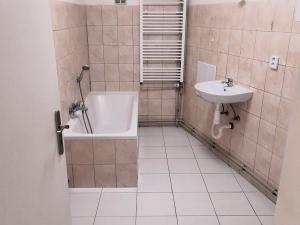 Prodej bytu 3+kk, Byšice, B. Němcové, 122 m2