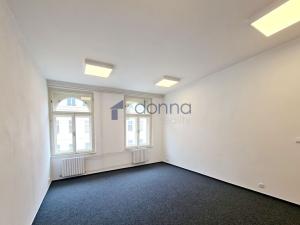 Pronájem kanceláře, Praha, Blanická, 28 m2