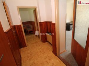 Prodej bytu 3+1, Mariánské Lázně - Úšovice, Dukelská, 93 m2
