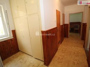 Prodej bytu 3+1, Mariánské Lázně - Úšovice, Dukelská, 93 m2