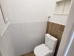 Pronájem bytu 3+kk, Praha - Libeň, Kotlaska, 60 m2