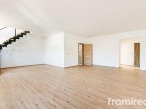 Prodej bytu 4+kk, Troubsko, Jihlavská, 143 m2