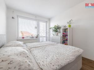 Prodej bytu 3+1, Huštěnovice, 84 m2