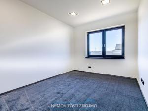 Prodej rodinného domu, Hevlín, 200 m2