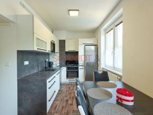 Prodej bytu 2+kk, Hustopeče, Herbenova, 59 m2
