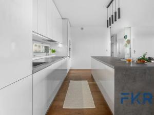Prodej bytu 4+kk, Praha - Libeň, Zenklova, 97 m2