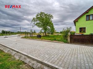 Prodej pozemku pro bydlení, Káraný, 117 m2