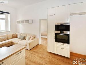 Pronájem bytu 4+kk, Český Brod, Komenského, 77 m2
