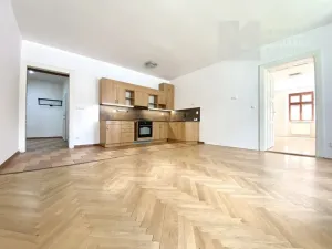Prodej bytu 3+kk, Brno, Zborovská, 90 m2