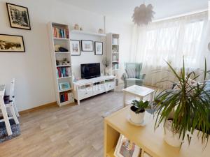 Prodej bytu 2+kk, Odolena Voda, Československé armády, 43 m2