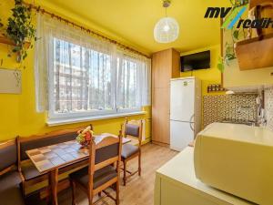 Prodej bytu 3+1, Český Dub, Mírové sídliště, 63 m2