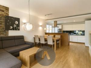 Prodej bytu 3+kk, Brno, Sochorova, 96 m2