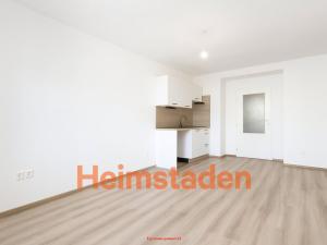Pronájem bytu 1+kk, Havířov - Město, Hlavní třída, 23 m2