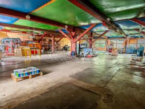 Prodej komerční nemovitosti, Liteň, 3293 m2