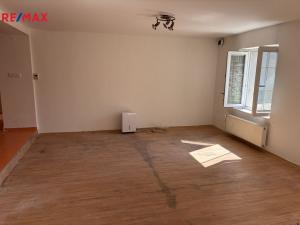 Prodej bytu 3+1, Znojmo, Sokolská, 86 m2