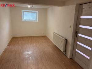 Prodej bytu 3+1, Znojmo, Sokolská, 86 m2