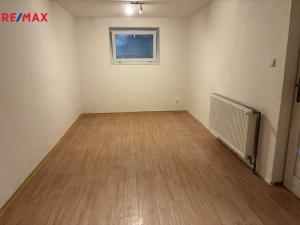 Prodej bytu 3+1, Znojmo, Sokolská, 86 m2