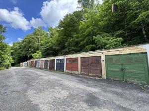 Prodej garáže, Karlovy Vary, Sládkova, 34 m2