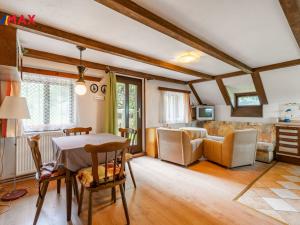Prodej chalupy, Krompach - Valy, 192 m2