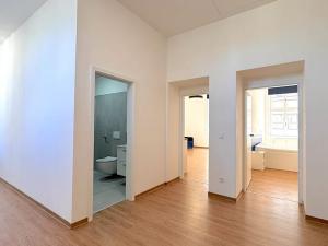 Pronájem bytu 2+kk, Brno, Poštovská, 74 m2