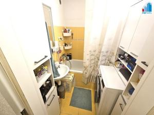 Prodej bytu 3+1, Holýšov, Pod Makovým vrchem, 66 m2