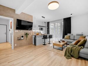 Prodej bytu 2+kk, Kunice - Dolní Lomnice, Vrbová, 61 m2