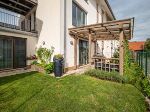 Prodej bytu 2+kk, Kunice - Dolní Lomnice, Vrbová, 61 m2