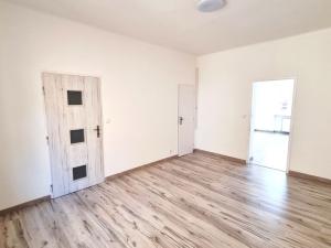 Prodej kanceláře, Kladno, T. G. Masaryka, 42 m2