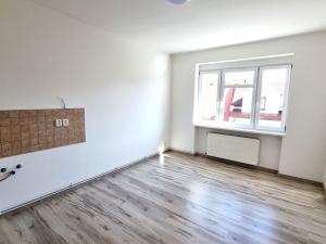 Prodej kanceláře, Kladno, T. G. Masaryka, 42 m2