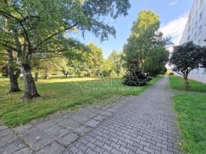 Prodej bytu 1+1, Plzeň - Doubravka, Železničářská, 41 m2