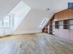 Prodej bytu 3+1, Praha - Nusle, Jaurisova, 104 m2