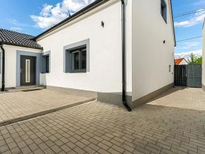 Prodej rodinného domu, Vinařice, V. ulice, 150 m2
