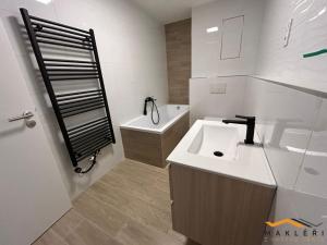 Pronájem bytu 2+kk, České Budějovice - České Budějovice 2, Čakovská, 50 m2