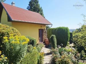 Prodej chaty, Kralupy nad Vltavou, U Studánky, 28 m2