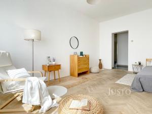 Prodej bytu 3+1, Praha - Žižkov, Biskupcova, 83 m2