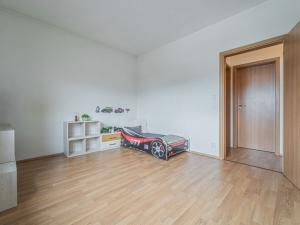Prodej bytu 2+kk, Mníšek pod Brdy, V Edenu, 54 m2